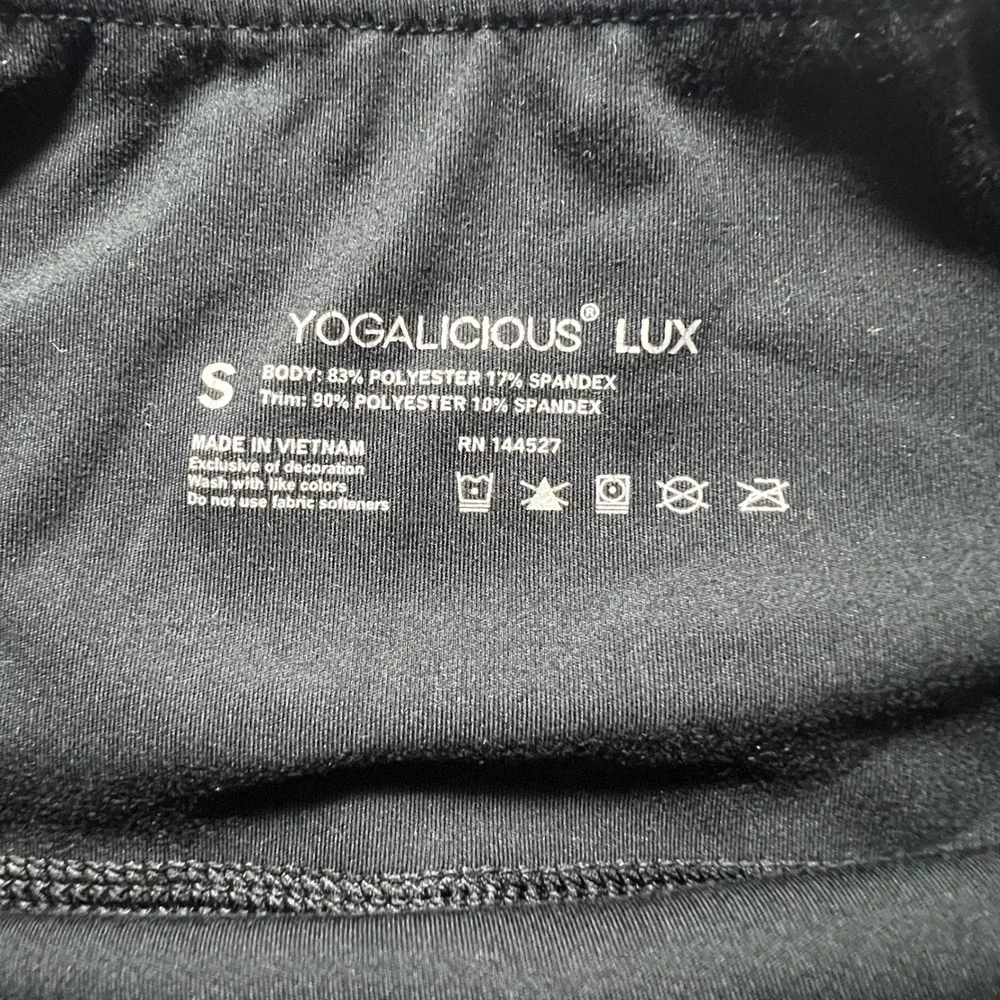 Yogalicious Lux Black High Waisted Biker Shorts with Side Pockets Size Small